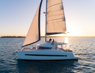 Catamarã Bali 43 com conforto total