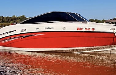 Yamaha  212X Jet Boat Rental in Lake Norman, North Carolina
