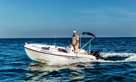 Hire 15' Easy to Drive Boat