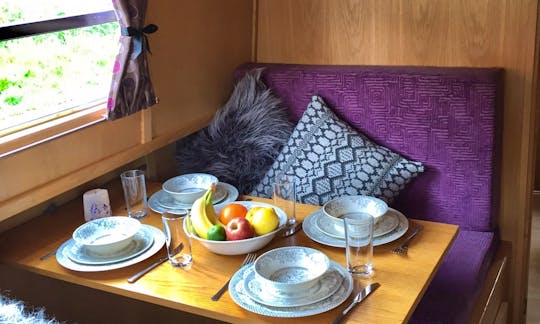 Dinette converts to double bed