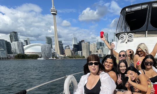 **VIP** Fiesta en balsa en un yate en Toronto, Ontario