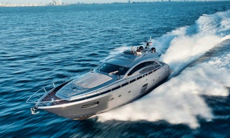 💎 Fast & Luxurious 74 Pershing Luxury Yacht for Charter