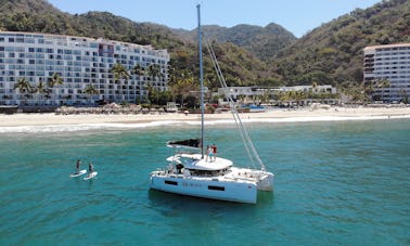 ⛵ Catamarã Lagoon 40 Yacht em Puerto Vallarta