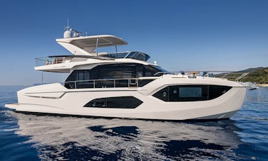 ''Zenith'' Absolute Prisma Fly Motor Yacht Rental in West Palm Beach, Florida