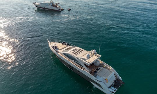 モーターヨット Azimut 68S をチャーターしよう-バルセロナのエスペランサ