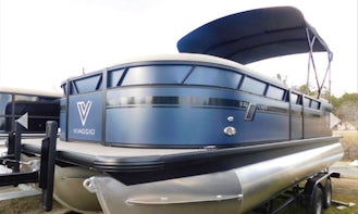 Luxury 2022 Viaggio Lago C Pontoon seats  10 comfortably!!!  Available On Lake Norman!