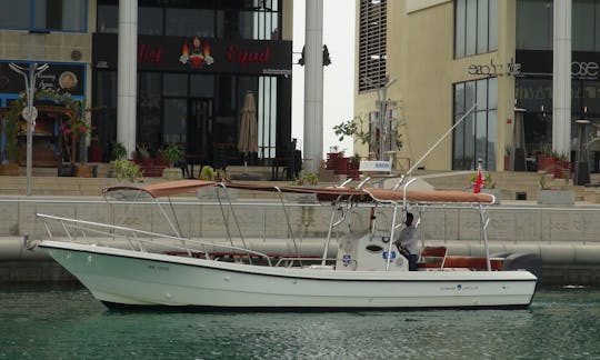 Excursión en barco a la isla Jarada, viajes de pesca y alquiler de barcos en Manama