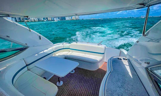 42ft Formula. And the only 24/7 Boat Charter Rent in Miami!