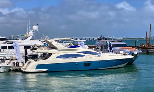 Charter the Azimut 68 Evolution FlyBridge Motor Yacht in Miami and Bahamas