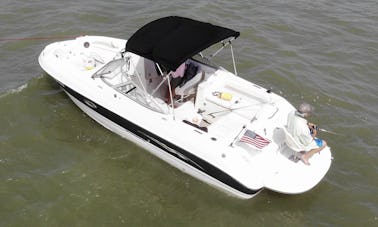 Grande deck Stingray, barco de esqui/veleiro de 25 pés no Lago Conroe, Texas