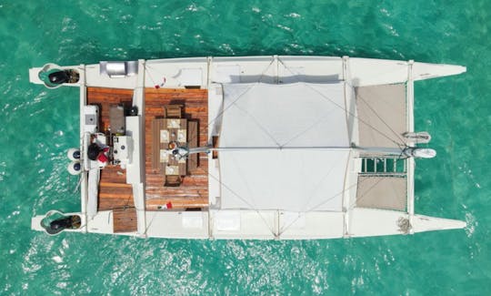 50 PÉS - CATAMARÃ - BARCOS - ATÉ 25 PESSOAS