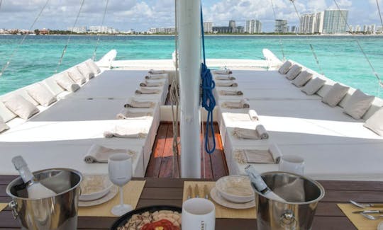 50 PÉS - CATAMARÃ - BARCOS - ATÉ 25 PESSOAS