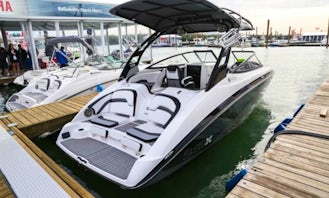 2021 Yamaha 242 Limited(Power Sport Boat)- with Grill and Drone Lewisville Lake
