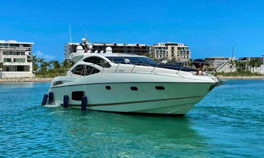 64' Sunseeker Predator Power Mega Yacht - Up to 14 person navigate Mexico