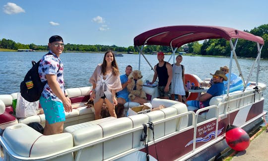 Also Available on Old Hickory Lake 28 Ft. Bentley Pontoon seats 10 Persons. $79.00 per hour ask about our May Specials. Find the Boat on Get My Boat.