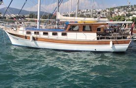 2 Cabin Gulet Private Charter for Daily Boat Trip in Bodrum, Muğla