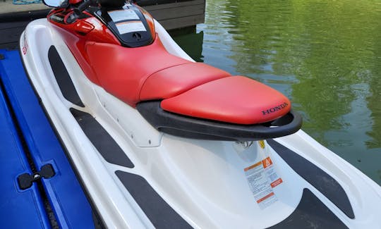 Honda PWC (Jet Ski) para alugar no Lago Norris em Andersonville!