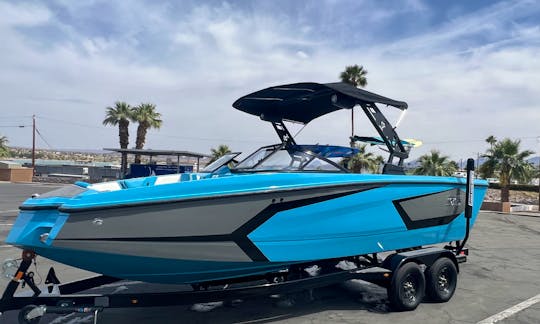 2022 Heyday Surf 25’ Wakeboat for rent in Lake Havasu City, Arizona