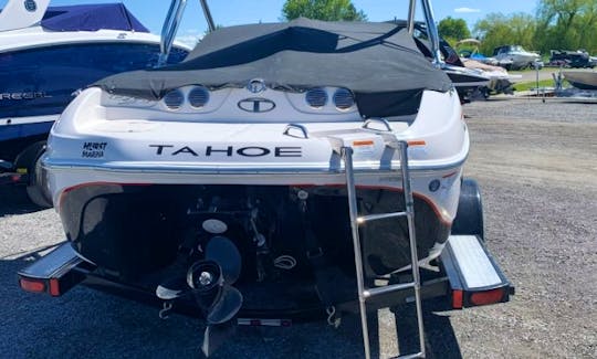 21ft Tahoe Q5i Powerboat for rent in Ottawa