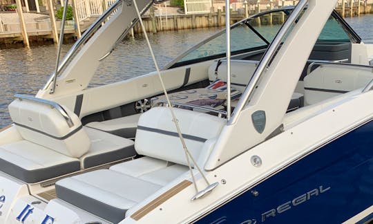 2017 Regal Bow Rider 28ft Yacht for Charter in Ocean Township