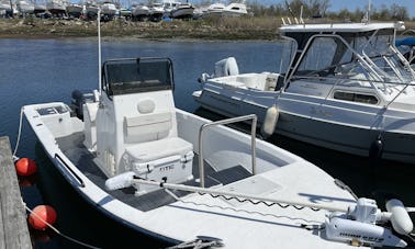 Fishing Charter on 22' CapeCraft Bay Boat in Brooklyn, New York