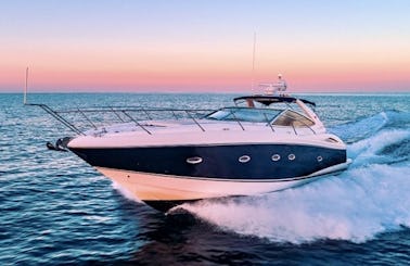 Discover Miami Beautiful 50' Sunseeker ***One hour free with 4 hour booking****