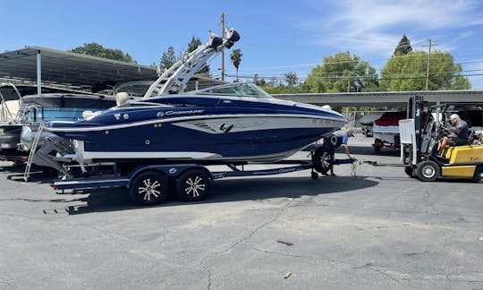 2021 crownline surf E235 new ready for summer fun