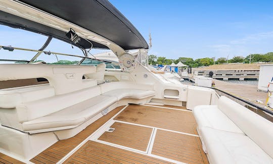 O melhor iate de 52 polegadas em Diversey Harbor — perfeito para PlayPen!