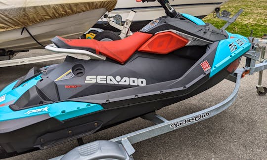 Seadoo Spark Trixx, 2 seater for rent on Merrymeeting Lake