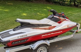 Yamaha Waverunner EX Sport, 3 seater on trailer in Haverhill, MA (delivery available*)