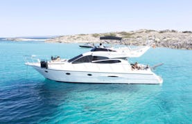 Doqueve 46 Motor Yacht Charter in Marbella