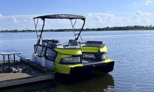 Sea-doo Switch Pontoon Winter Haven Chain Of Lakes In Central Florida