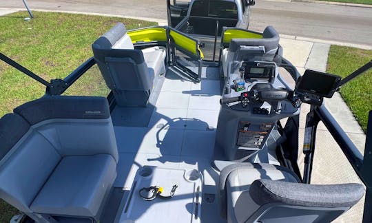 Sea-doo Switch sports Pontoon Winter Haven Chain Of Lakes In Central Florida