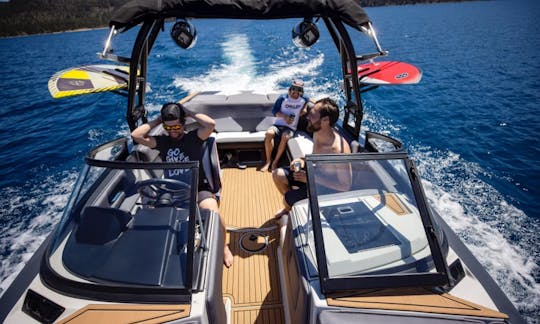 Brandnew 24' Wakeboat for rent in South Lake Tahoe