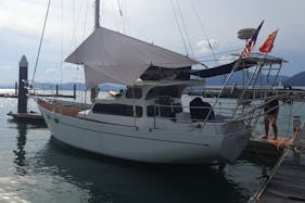 Modern Classic Endurance 35 Sailing Yacht Ombak Rindu Langkawi