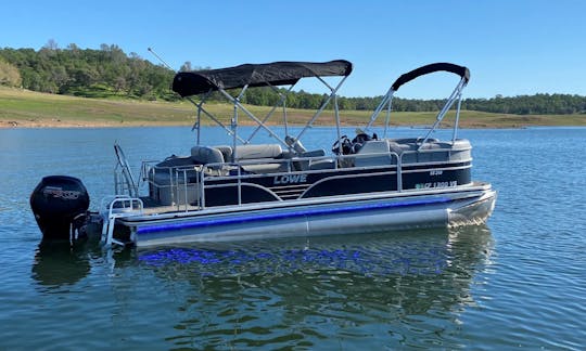 Amazing Pontoon Boat with ALL the amenities in Folsom