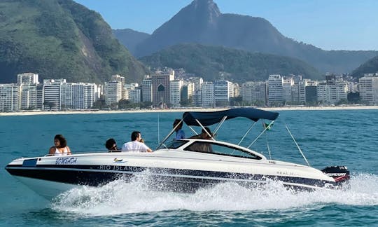 Real 24ft Powerboat for 8 people in Rio de Janeiro