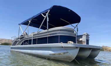 Bennington 24ft Tri-toon in Lake Havasu City!