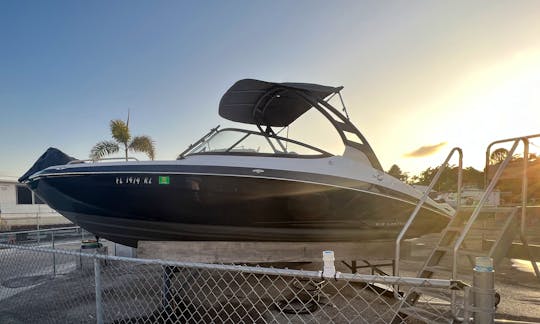 2017 Yamaha 212 Limited S Jet Boat in St. Pete Beach