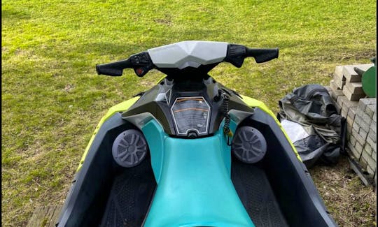 Seadoo Spark 2up for rent in Toronto, Canada