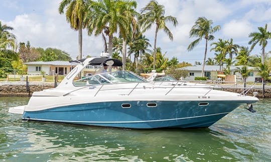 Beautiful 42' Four Winns Miami Beach Downtown Miami