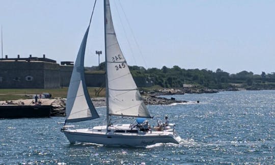 Sailing in Newport- Catalina 320 Sailboat with Captain Kenneth & Captain Perrin