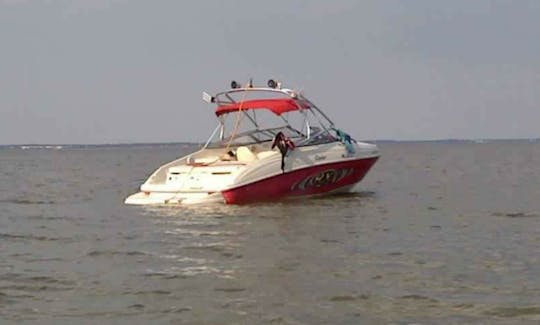 Rinker Captiva Bowrider Rental in Washington, District of Columbia