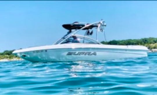 Supra Launch 22SSV Wakeboat in Hudson Bend, Texas!
