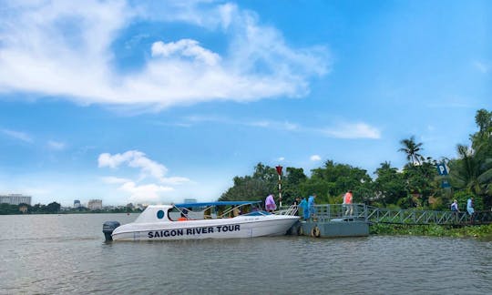 Saigon River Tour Luxury cruise with Half cabin