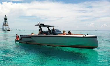 💎 VIP experience - Vanquish VQ40 + SeaBob Rental in Greenport, New York