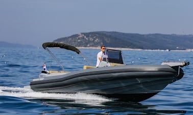 Hermoso Marlin 790 Dynamic RIB en alquiler en Split, Croacia