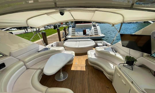 65' Luxury Sea Ray Yacht in the center of Miami Beach