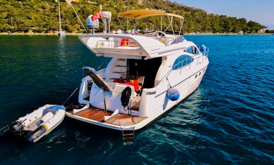 Azimut 46 Motor Yacht in Yalikavak Bodrum for Daily cruises