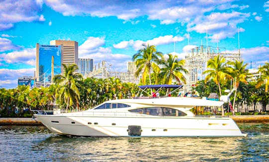 Ferretti 85ft || Stunning yacht in Miami
